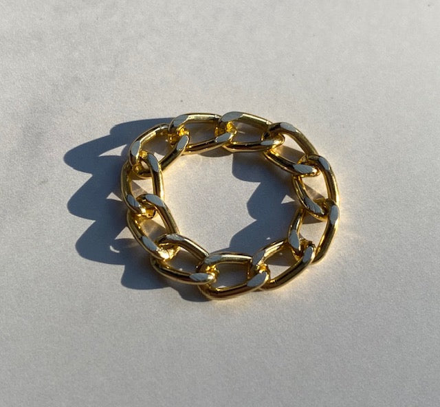 Luxe Gold Link Ring